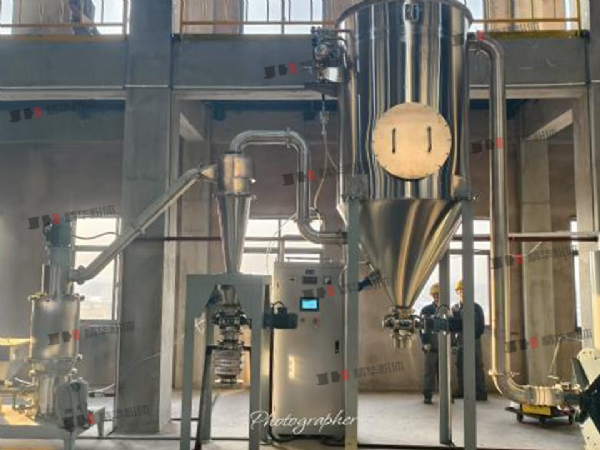 多孔碳气流粉碎机--山西某公司